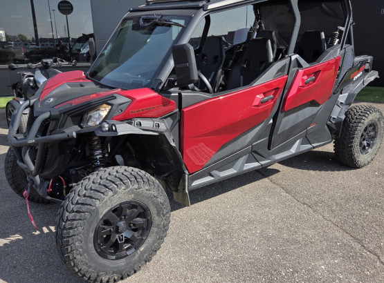 CAN-AM Maverick 1000r Sport Max - 4 Places