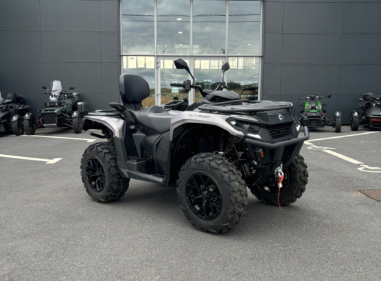 OUTLANDER 700 MAX XT